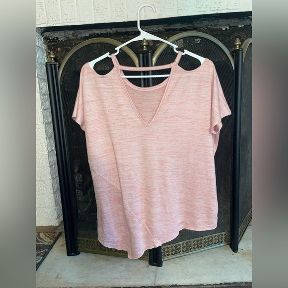 5/$25 WILLIAM Rast | Heathered Pink Cut Out Asymmetrical Pullover Knit Top - Picture 9 of 13